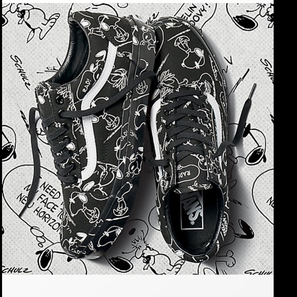 vans snoopy old skool